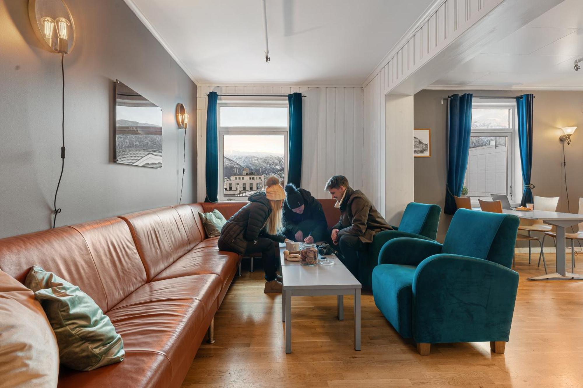 Enter Backpack Hotel Tromsø Esterno foto